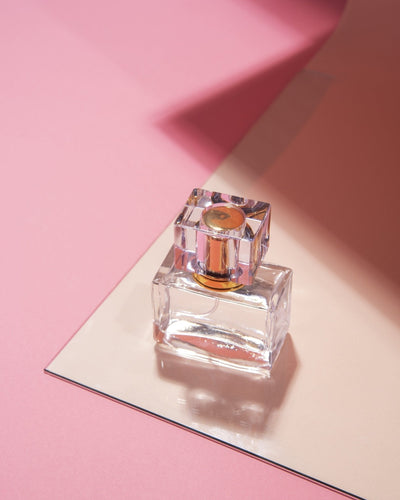 Parfum équivalent : tout le monde en parle, c’est quoi au juste ?